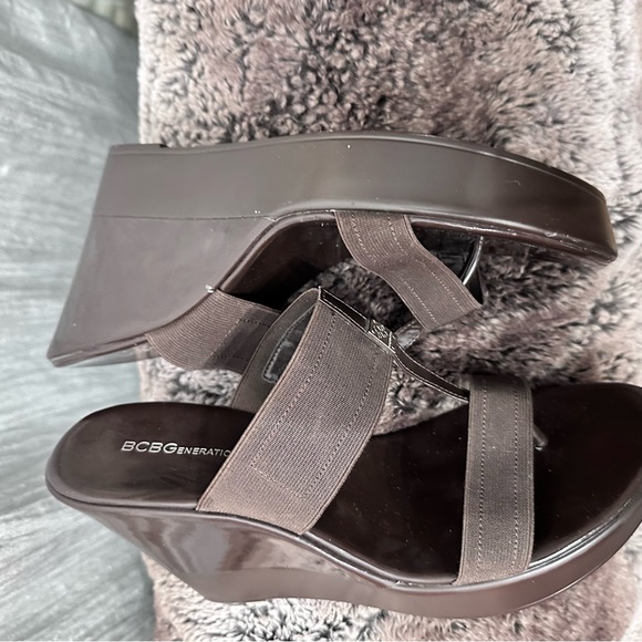 BCBGeneration Dark Brown Wedge Sandals 9.5 - Picture 7 of 12